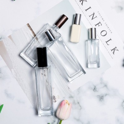 Hot sale 15ml 30ml 50ml 100ml square shape clear glass perfume bottle with silver and black spray