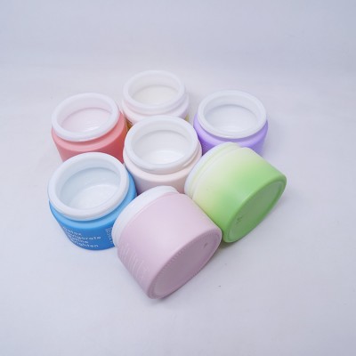 Supply custom 15g 30g 50g opal white round glass cream jar with PP inner lid